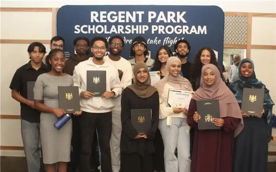 Toronto youth scholarship and mentorship community program