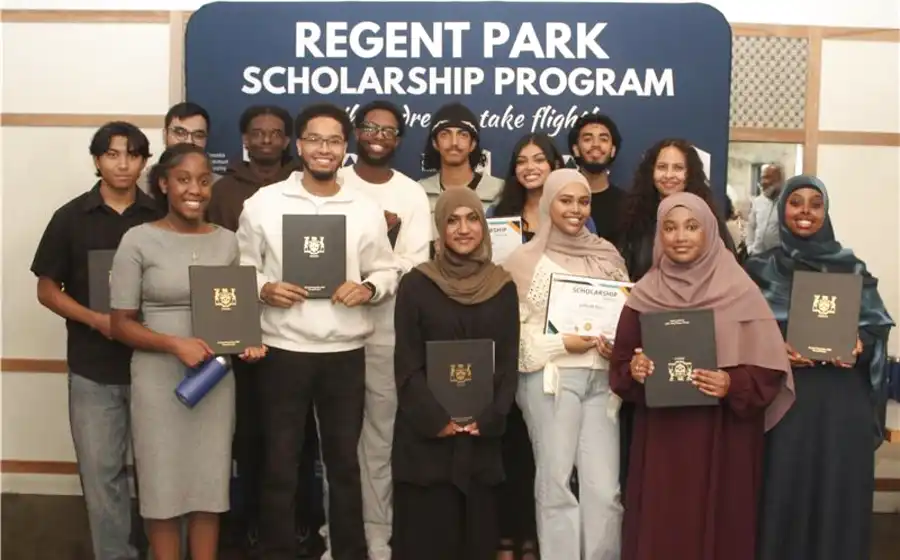 Toronto youth scholarship and mentorship community program
