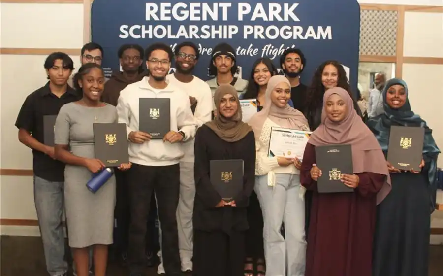 Toronto youth scholarship and mentorship community program